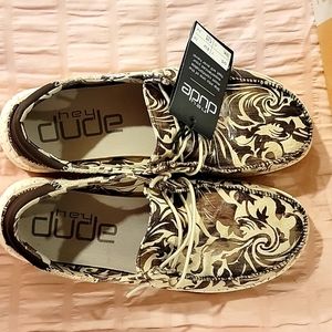 HEYDUDE / Hey Dude Wendy - Ranch Sand size 7 NEW!